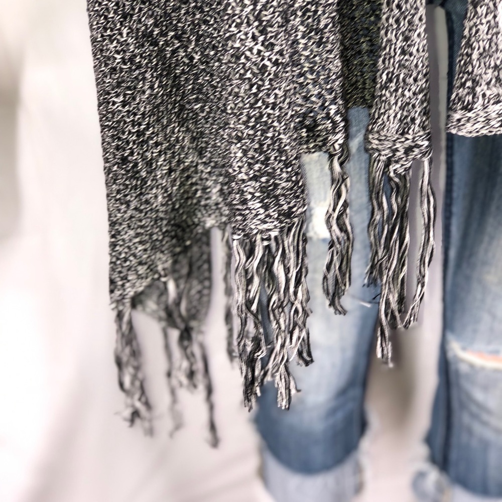 ONE WORLD Cardigan - Picture 5 of 12